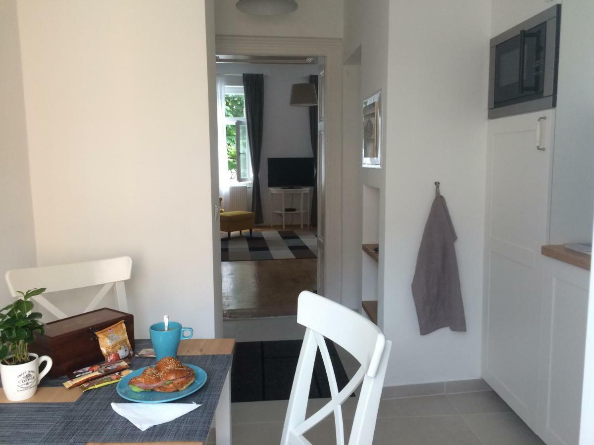 Enjoy Apartman โชพรอน ภายนอก รูปภาพ