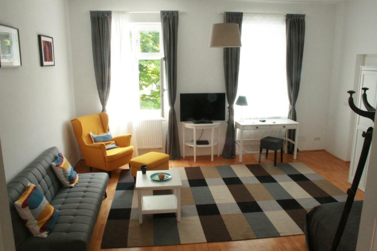 Enjoy Apartman โชพรอน ภายนอก รูปภาพ